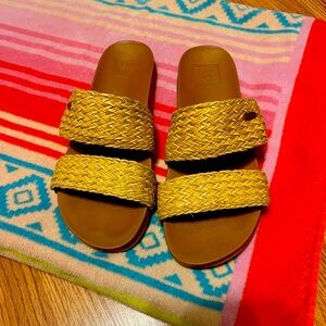 Reef women’s sandals size 7